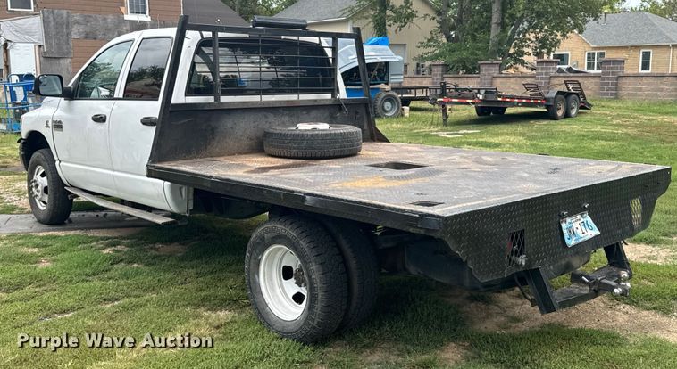 image for item DX1068 2008 Dodge Ram 3500 Quad Cab flatbed pickup truck