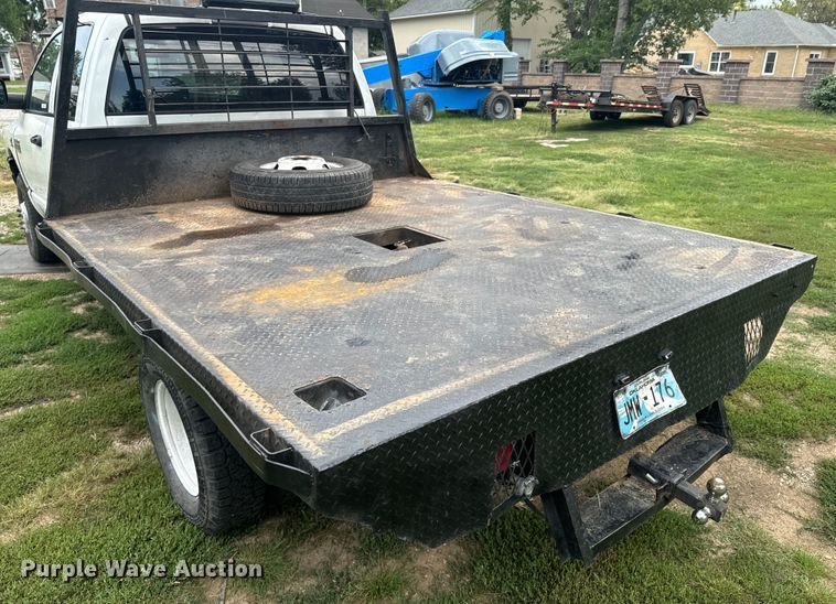 image for item DX1068 2008 Dodge Ram 3500 Quad Cab flatbed pickup truck