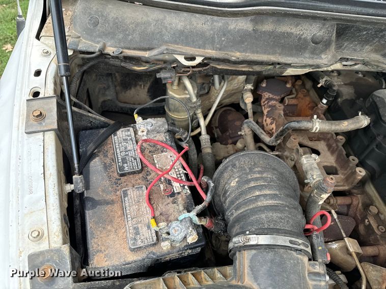 image for item DX1068 2008 Dodge Ram 3500 Quad Cab flatbed pickup truck