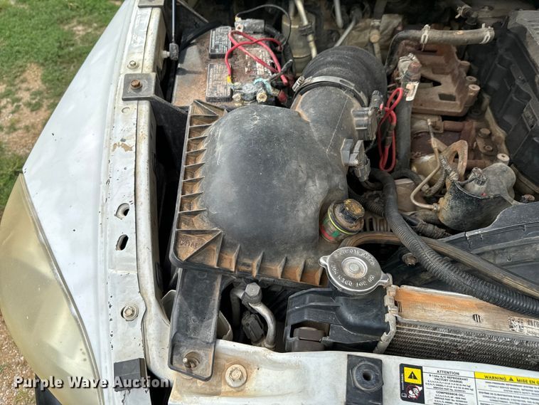 image for item DX1068 2008 Dodge Ram 3500 Quad Cab flatbed pickup truck