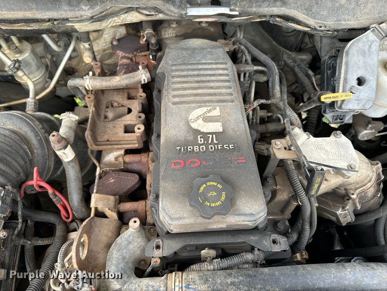 image for item DX1068 2008 Dodge Ram 3500 Quad Cab flatbed pickup truck