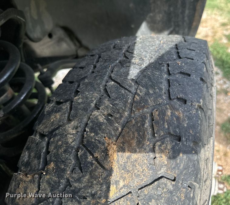 image for item DX1068 2008 Dodge Ram 3500 Quad Cab flatbed pickup truck