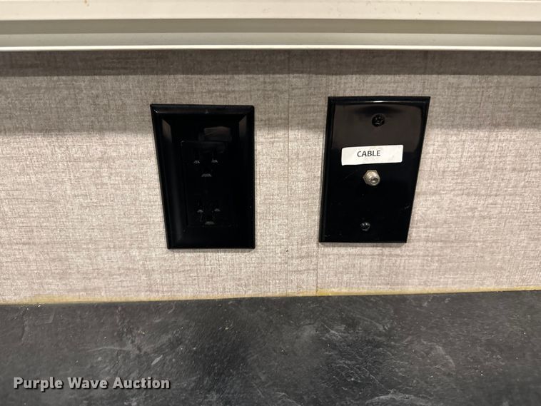 image for item DX1074 2020 Premier camper