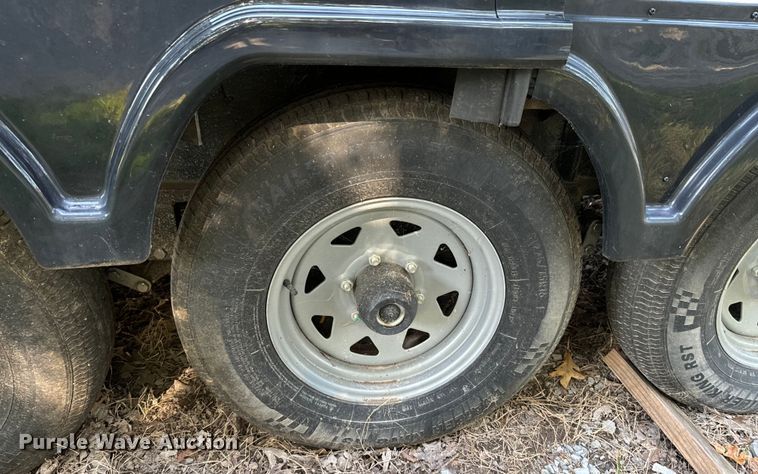 image for item DX1074 2020 Premier camper