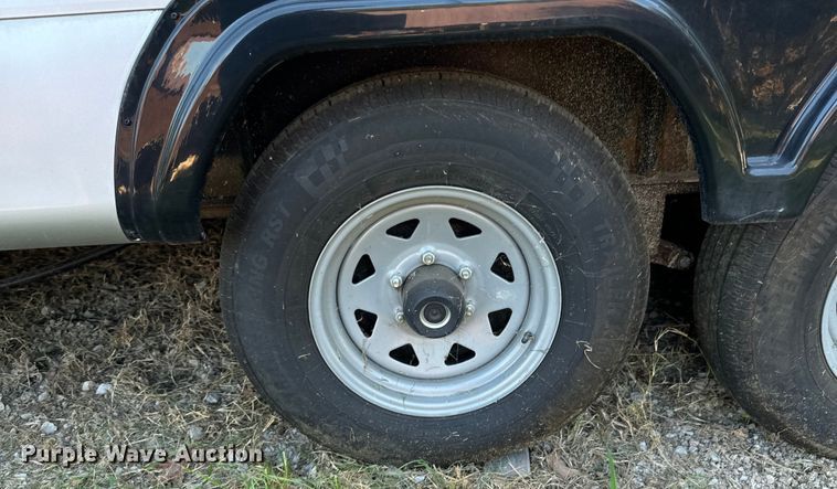 image for item DX1074 2020 Premier camper