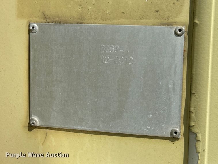 image for item DX1083 2013 GMC Savana G4500 refrigerated truck