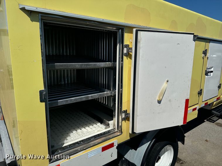 image for item DX1084 2018 Ford  Econoline E450 refrigerated truck
