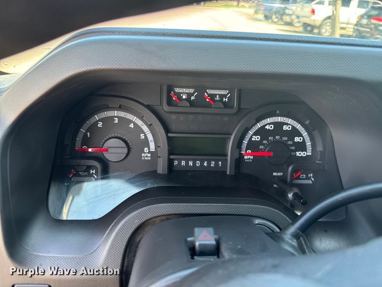 image for item DX1084 2018 Ford  Econoline E450 refrigerated truck