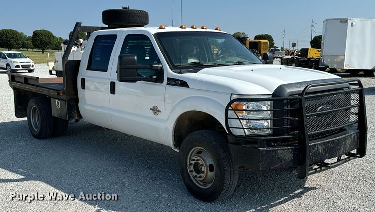 image for item DX1103 2012 Ford F350 Super Duty XL Crew Cab flatbed pickup truck