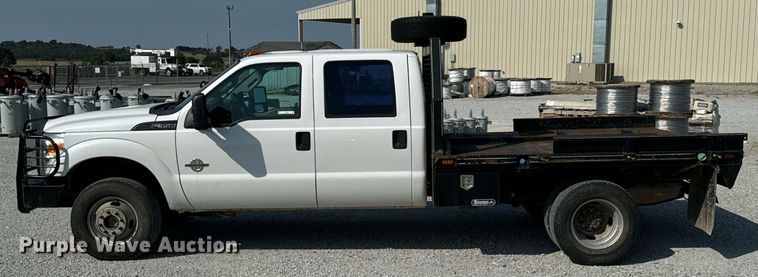 image for item DX1103 2012 Ford F350 Super Duty XL Crew Cab flatbed pickup truck