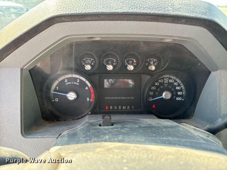 image for item DX1103 2012 Ford F350 Super Duty XL Crew Cab flatbed pickup truck