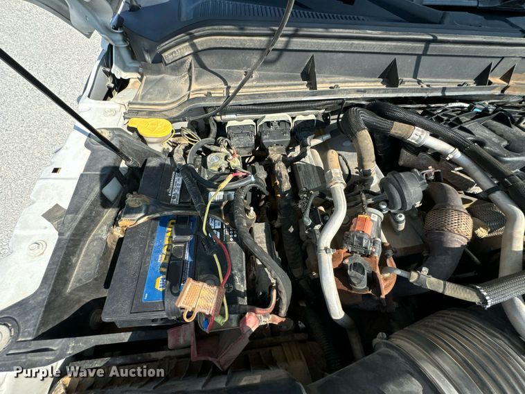 image for item DX1103 2012 Ford F350 Super Duty XL Crew Cab flatbed pickup truck