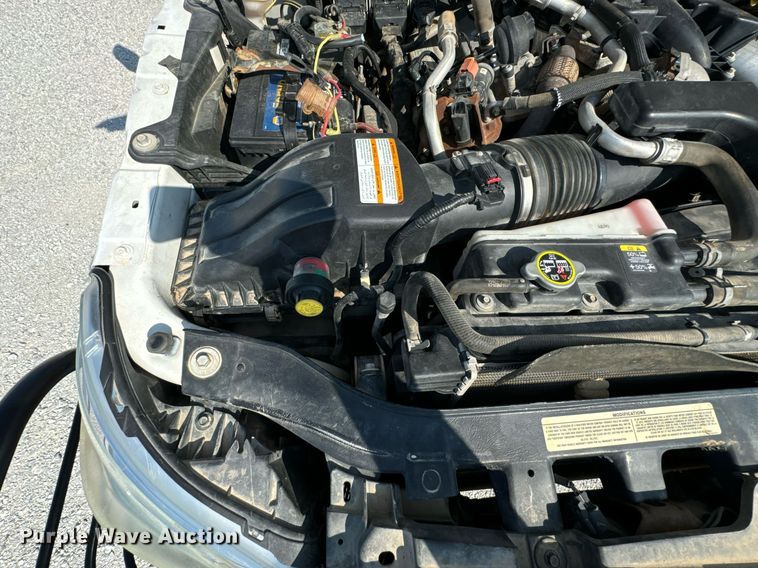 image for item DX1103 2012 Ford F350 Super Duty XL Crew Cab flatbed pickup truck