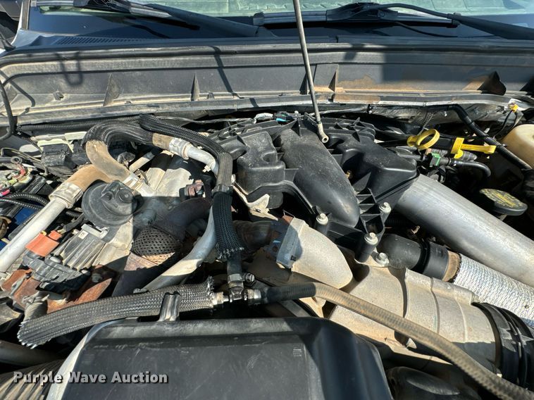 image for item DX1103 2012 Ford F350 Super Duty XL Crew Cab flatbed pickup truck