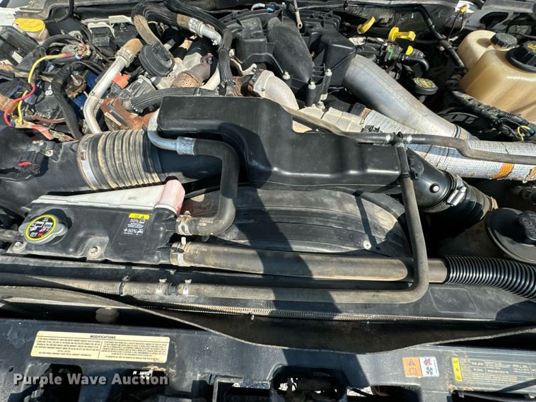 image for item DX1103 2012 Ford F350 Super Duty XL Crew Cab flatbed pickup truck