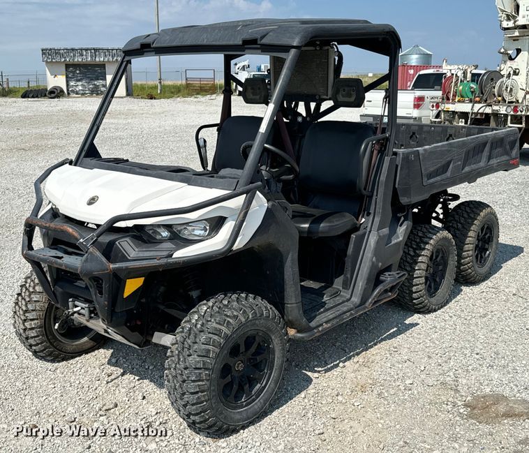 image for item DX1108 2020 Can-Am SSV Defender utility vehicle