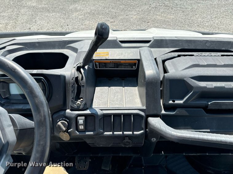 image for item DX1108 2020 Can-Am SSV Defender utility vehicle