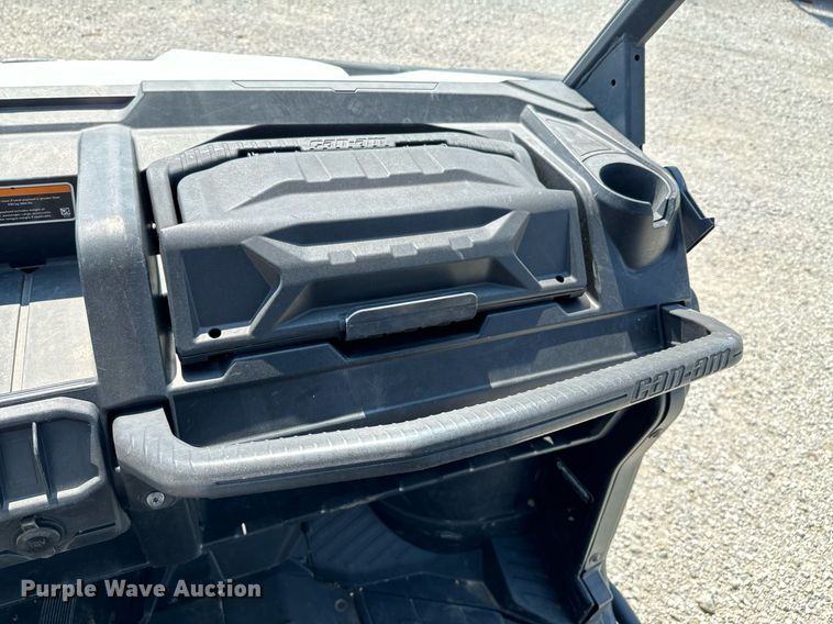 image for item DX1108 2020 Can-Am SSV Defender utility vehicle