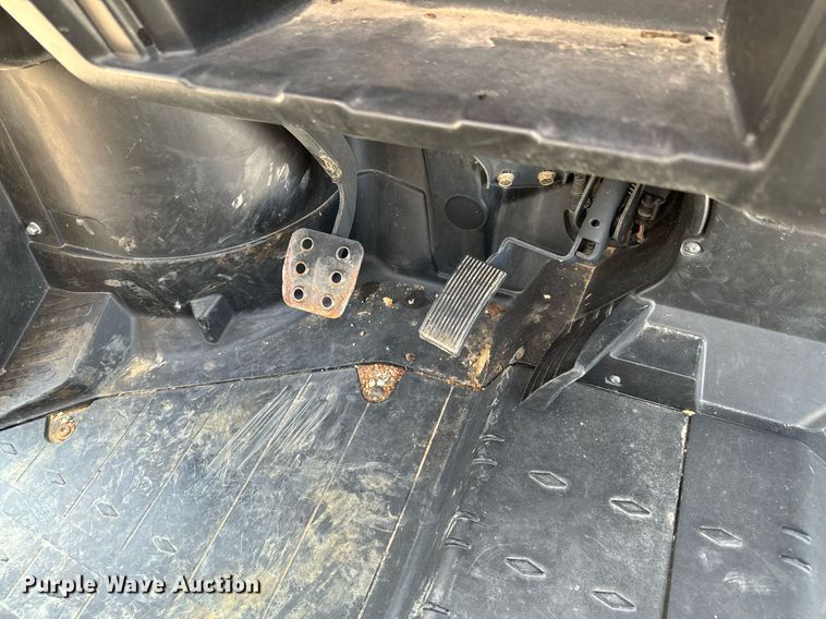 image for item DX1108 2020 Can-Am SSV Defender utility vehicle