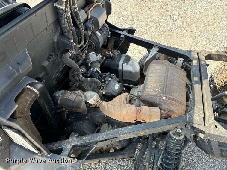 image for item DX1108 2020 Can-Am SSV Defender utility vehicle