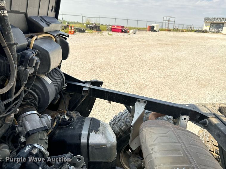 image for item DX1108 2020 Can-Am SSV Defender utility vehicle