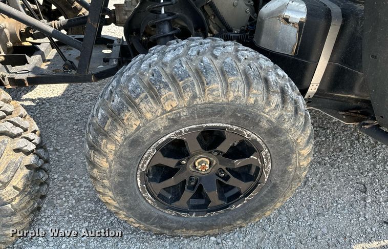 image for item DX1108 2020 Can-Am SSV Defender utility vehicle