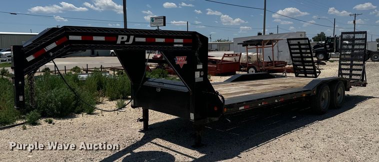 image for item DX3458 2020 PJ Gooseneck LD equipment trailer