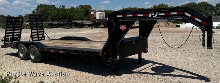 image for item DX3458 2020 PJ Gooseneck LD equipment trailer