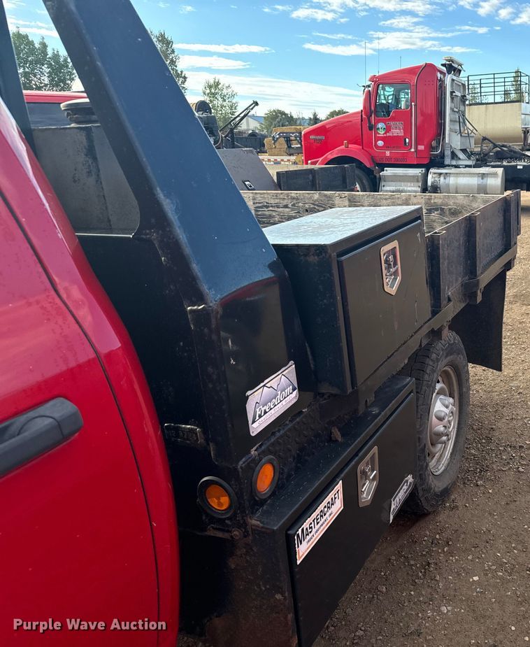 image for item DX3559 2012 Dodge Ram 2500HD Crew Cab flatbed pickup truck