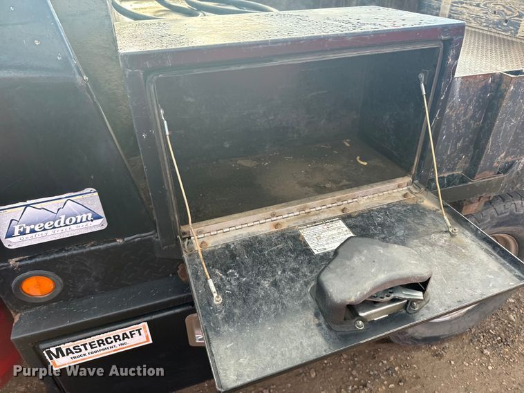 image for item DX3559 2012 Dodge Ram 2500HD Crew Cab flatbed pickup truck