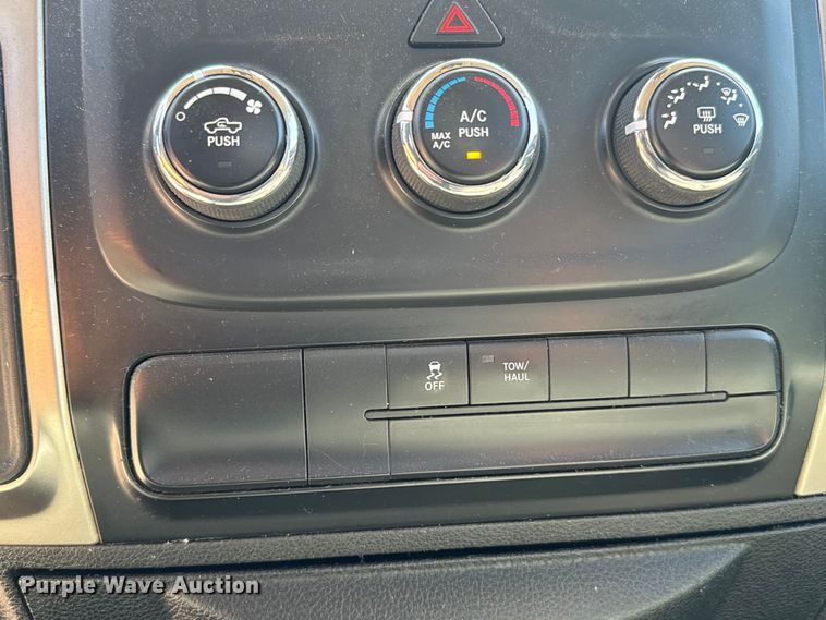 image for item DX3562 2013 Dodge Ram 1500 pickup truck