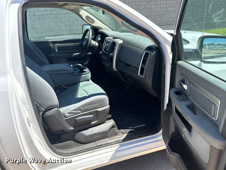 image for item DX3562 2013 Dodge Ram 1500 pickup truck