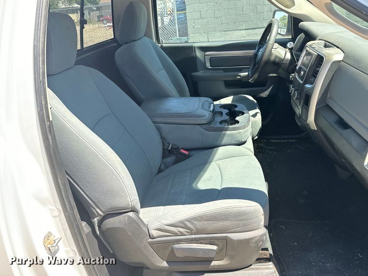 image for item DX3562 2013 Dodge Ram 1500 pickup truck