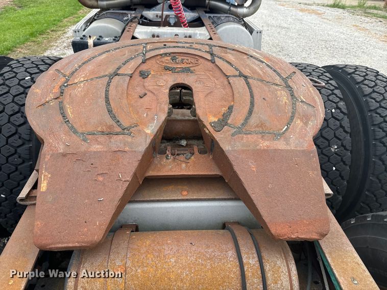 image for item EE7503 1977 White Freightliner  semi truck