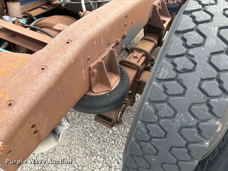 image for item EE7503 1977 White Freightliner  semi truck