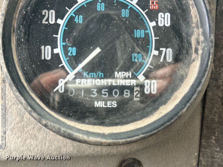 image for item EE7503 1977 White Freightliner  semi truck