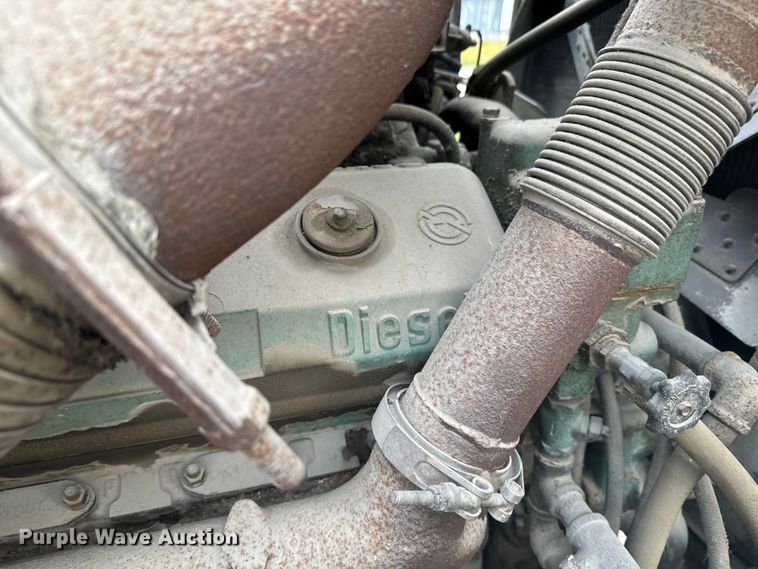 image for item EE7503 1977 White Freightliner  semi truck