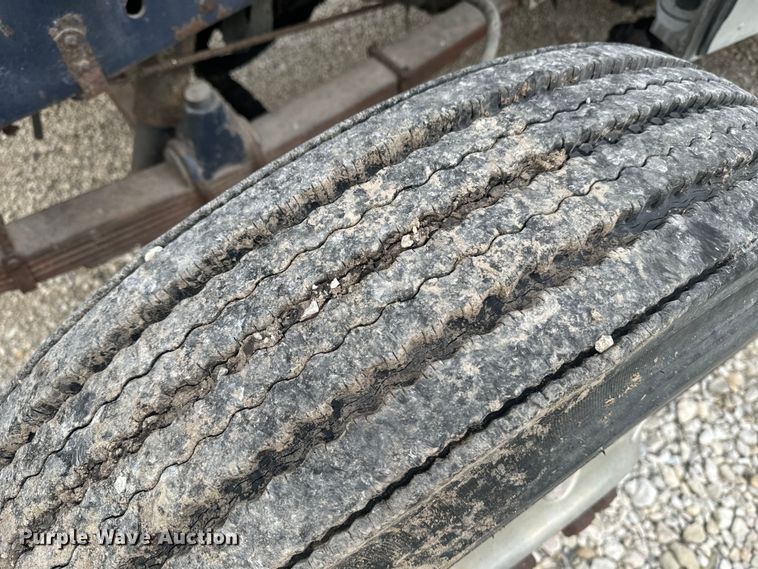 image for item EE7503 1977 White Freightliner  semi truck