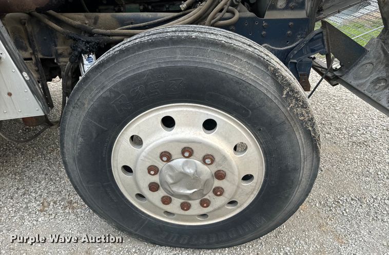 image for item EE7503 1977 White Freightliner  semi truck