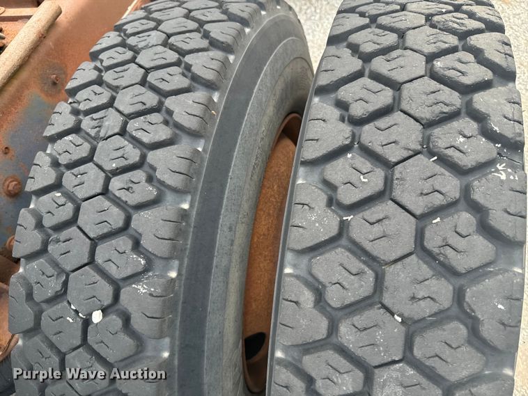 image for item EE7503 1977 White Freightliner  semi truck