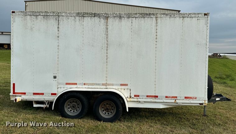 image for item EE7505 2002 Carson Trailer enclosed cargo trailer