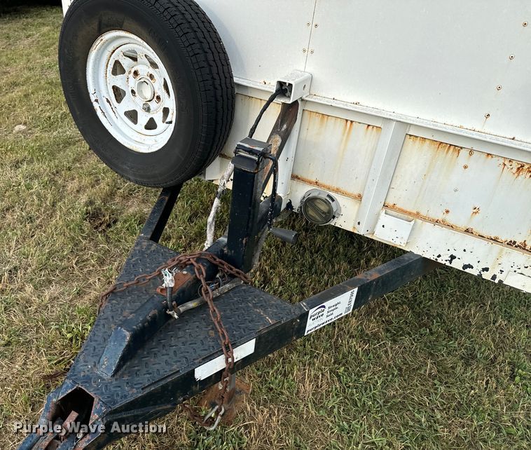 image for item EE7505 2002 Carson Trailer enclosed cargo trailer