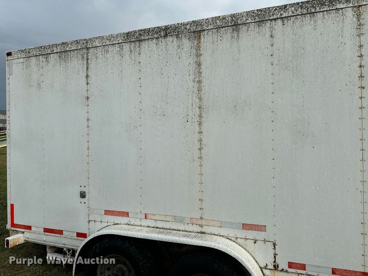 image for item EE7505 2002 Carson Trailer enclosed cargo trailer