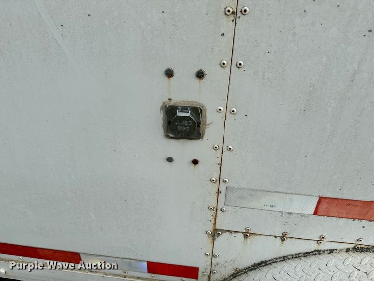 image for item EE7505 2002 Carson Trailer enclosed cargo trailer