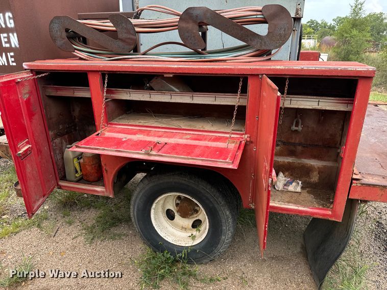 image for item EE7532 Shop built utility / service trailer