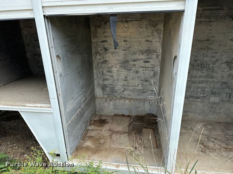 image for item EE7536 Hesse delivery truck bed