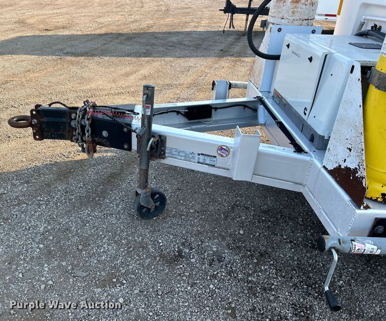 image for item EG0907 2012 T.A. Pelsue  Co. FLXCEN-001 fiber optic trailer