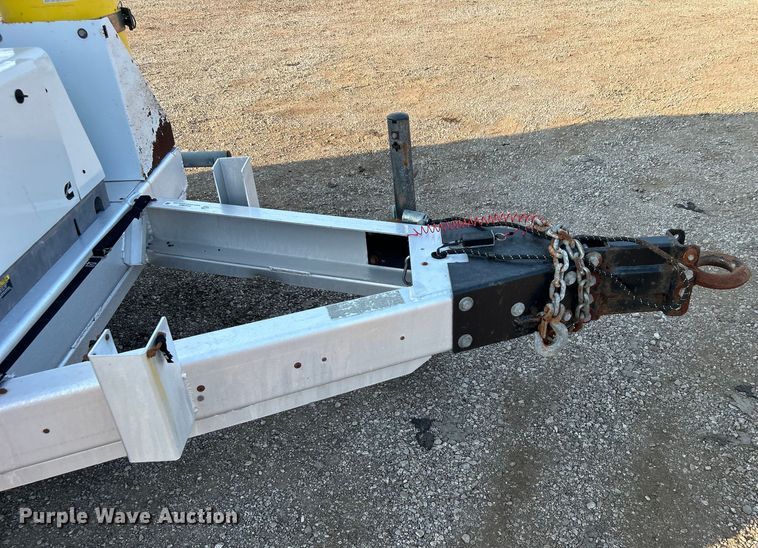 image for item EG0907 2012 T.A. Pelsue  Co. FLXCEN-001 fiber optic trailer