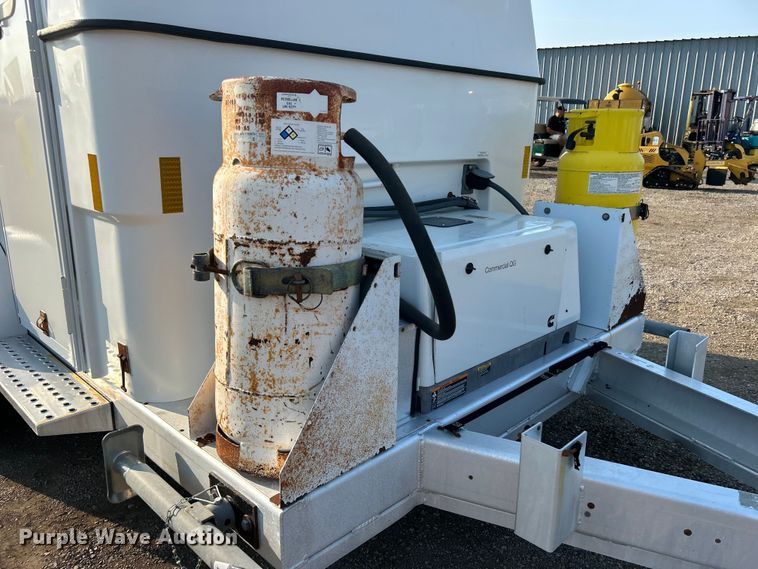 image for item EG0907 2012 T.A. Pelsue  Co. FLXCEN-001 fiber optic trailer