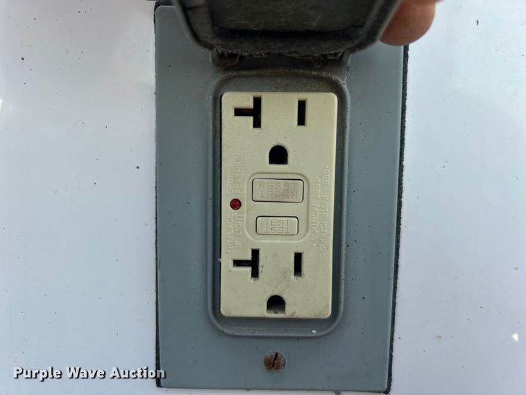 image for item EG0907 2012 T.A. Pelsue  Co. FLXCEN-001 fiber optic trailer